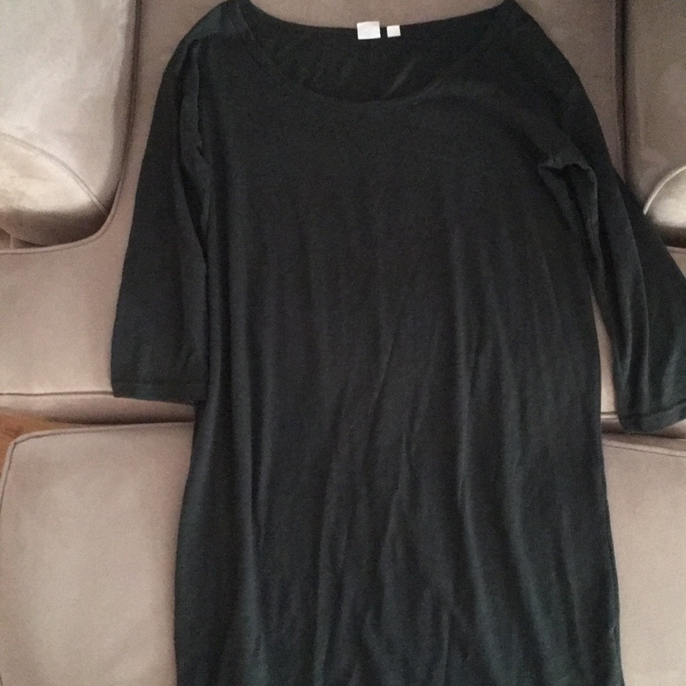 LIKE NEW GAP DRESS